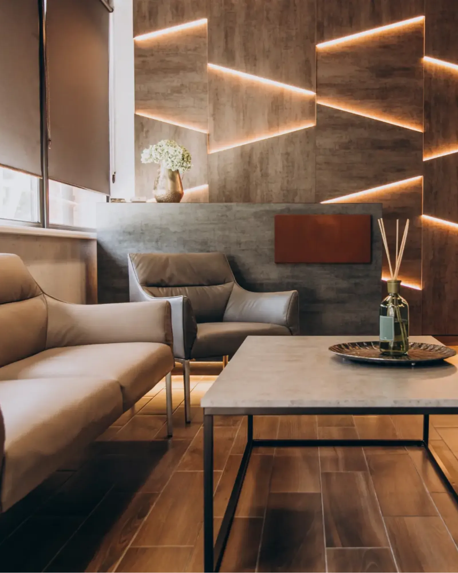 interrior-plano-vacio-con-elementos-de-decoracion